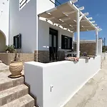 Charming Traditional Cycladic In Zefyria * Zefiría