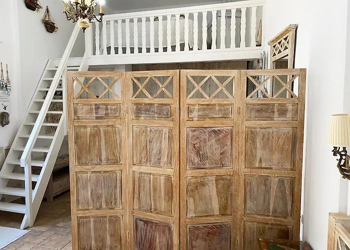 Charming Traditional Cycladic In Zefyria Апартаменты