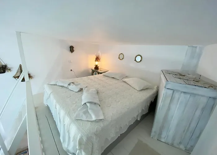 Charming Traditional Cycladic In Zefyria Апартаменты *