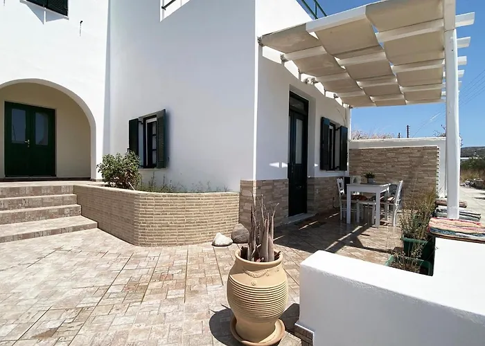 Апартаменты Charming Traditional Cycladic In Zefyria *