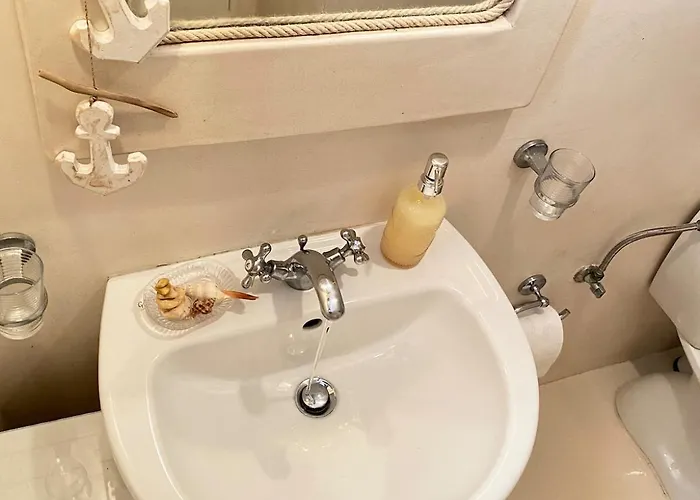 Апартаменты Charming Traditional Cycladic In Zefyria Zefiria