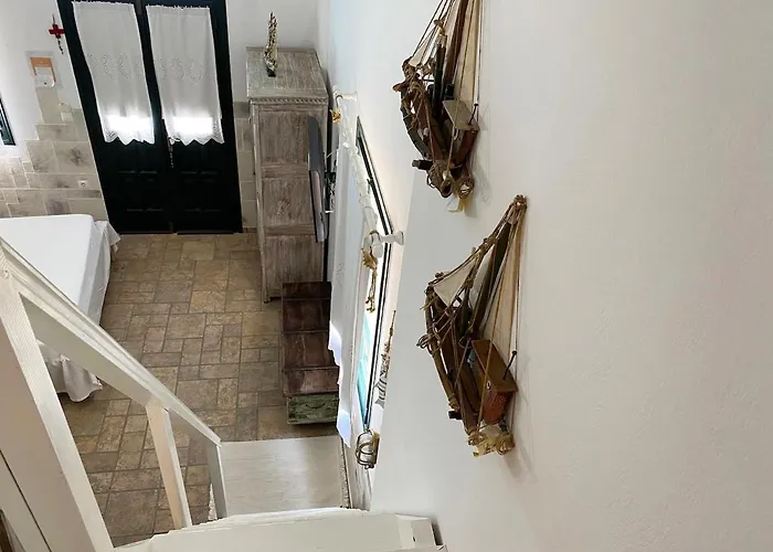 Charming Traditional Cycladic In Zefyria Апартаменты *