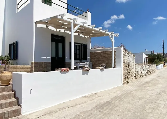 Charming Traditional Cycladic In Zefyria Апартаменты *